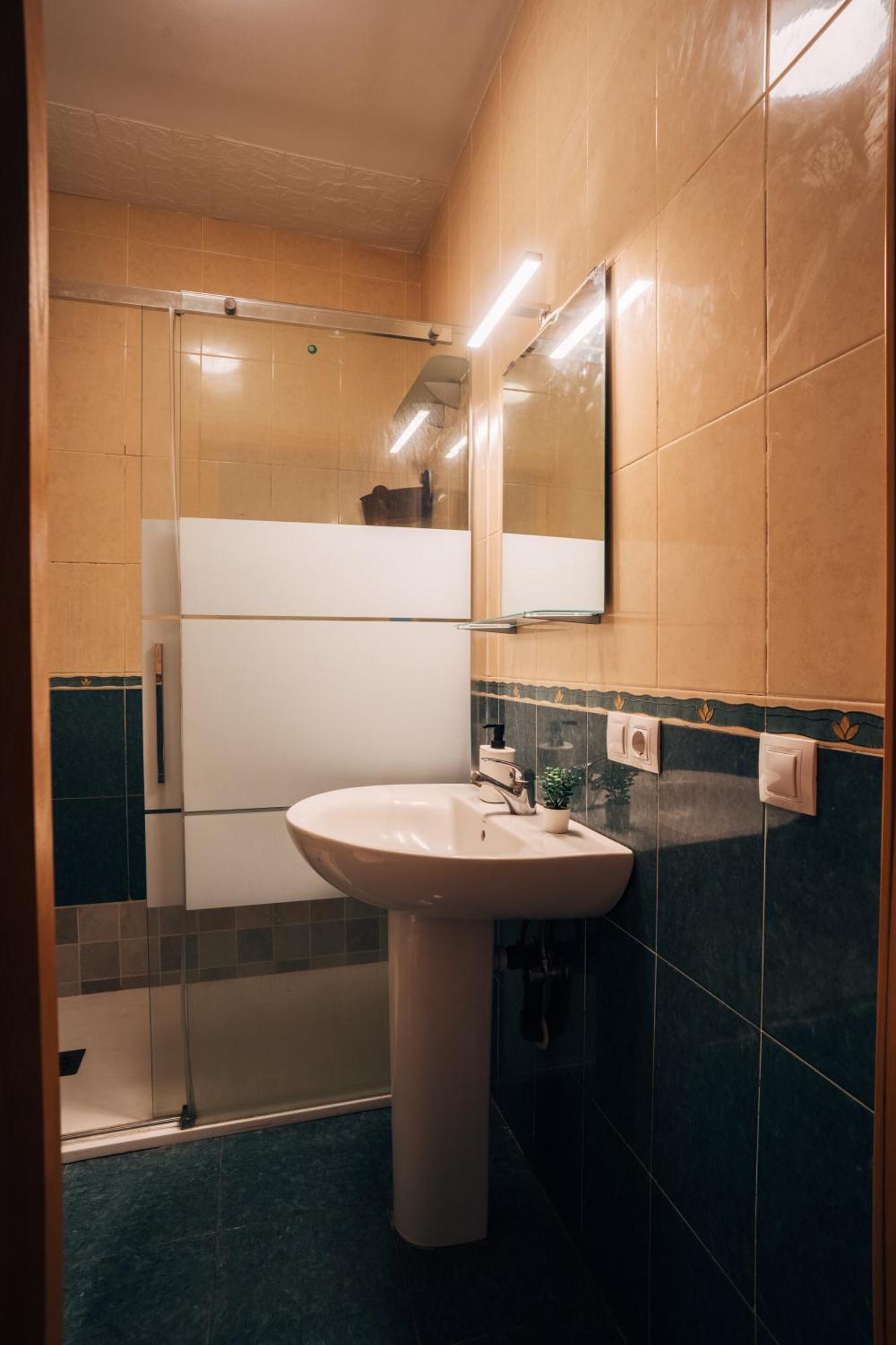Вилла Atp San Cristobal A 5 Minutos De Puerta Purchena - Alcazaba - Catedral - Wifi Gratis! Альмерия Экстерьер фото